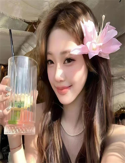 教师节视频-纳粹女子亲卫队电影完整版在线观看